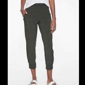 Athleta Soho crop jogger